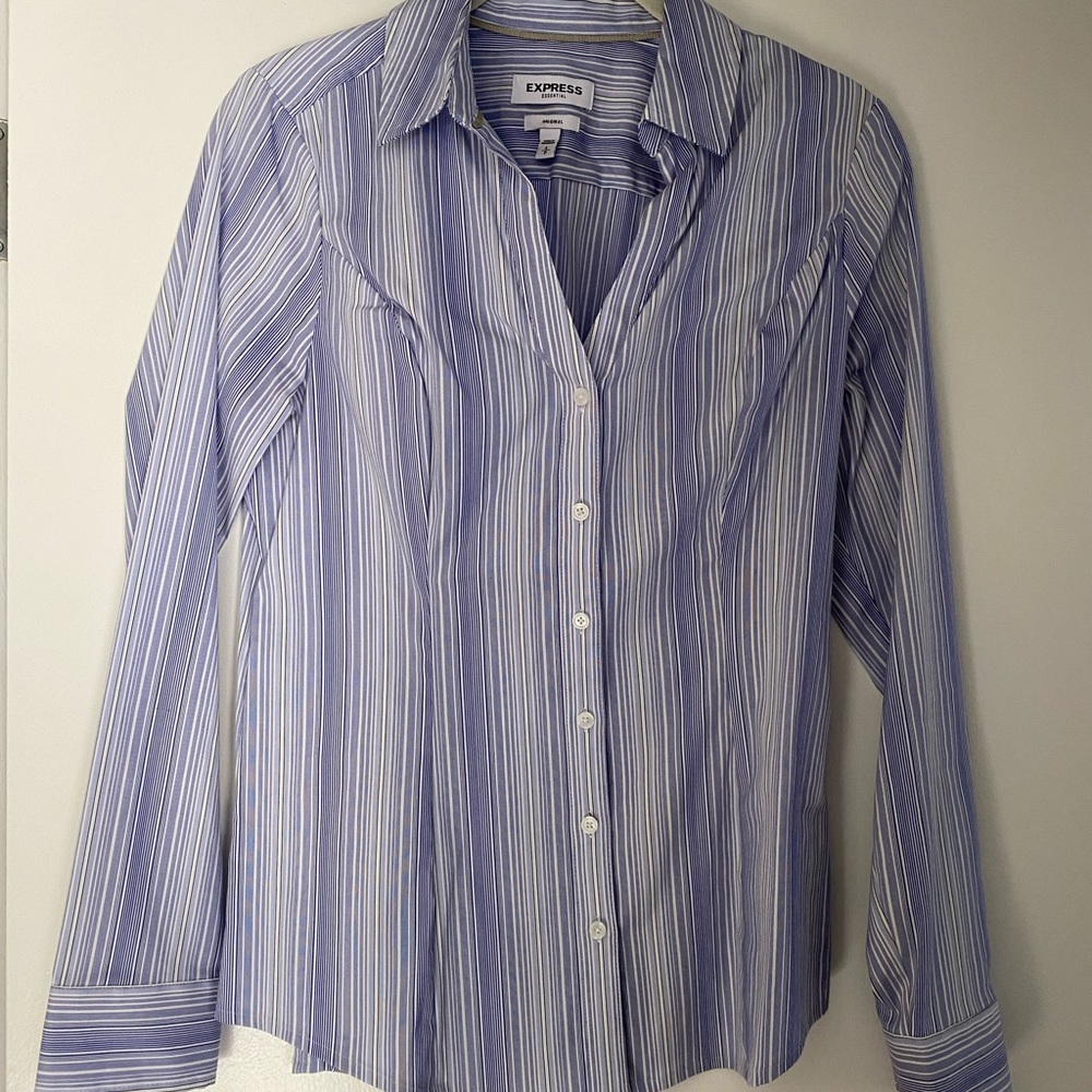 Express Essential striped button up blouse, size S